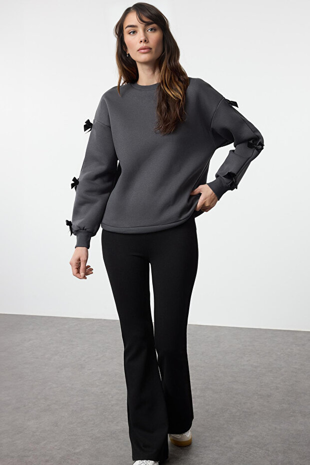 Antrasit Fiyonk Detaylı Oversize/Geniş Kalıp Kalın İçi Polarlı Örme Sweatshirt TWOAW25SW00249 - 2
