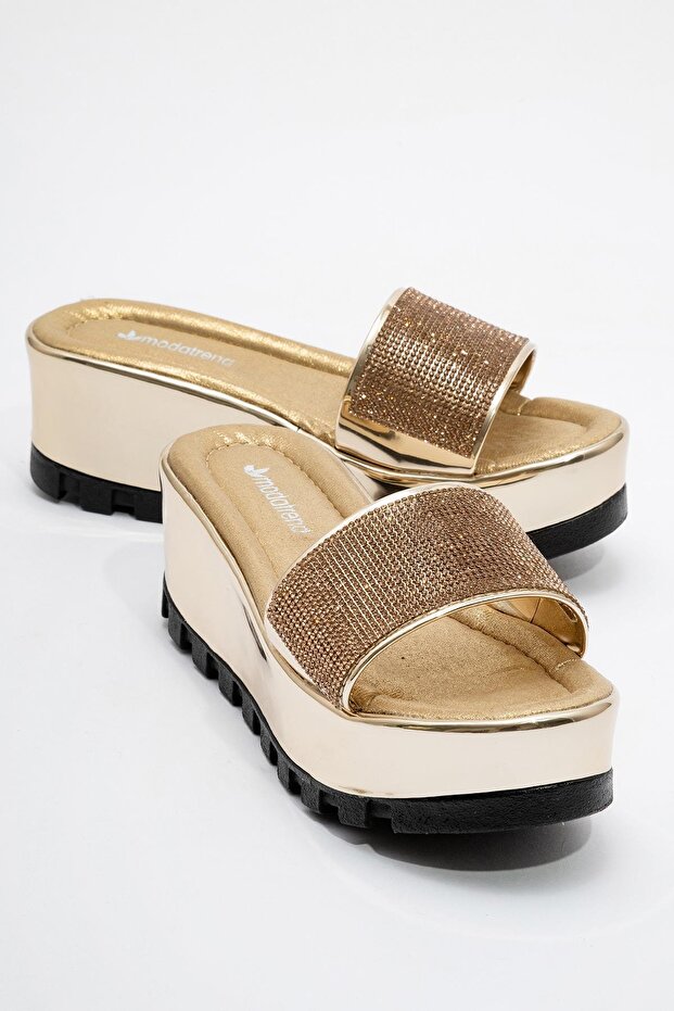 Women's Wedge Heeled Stone Slippers Gold Gold