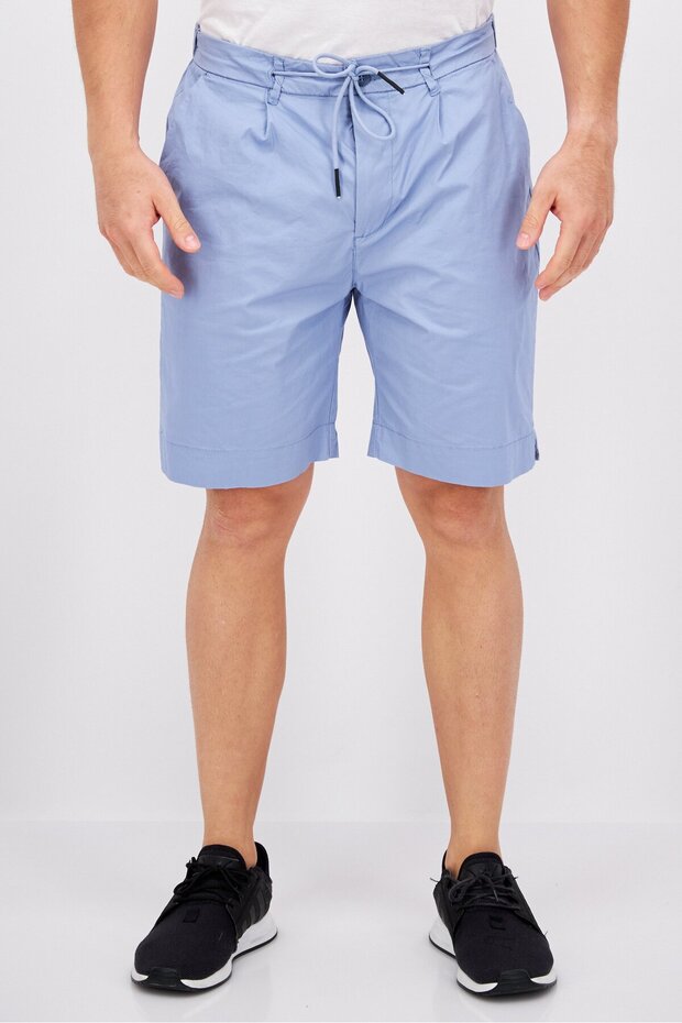 شورت رجالي سادة، أزرق فولاذي - 1