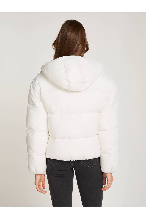 LOGO SHORT HOODED PUFFER - 2