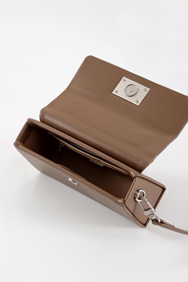 17569 Kadın Omuz Askılı El Çantası - 8