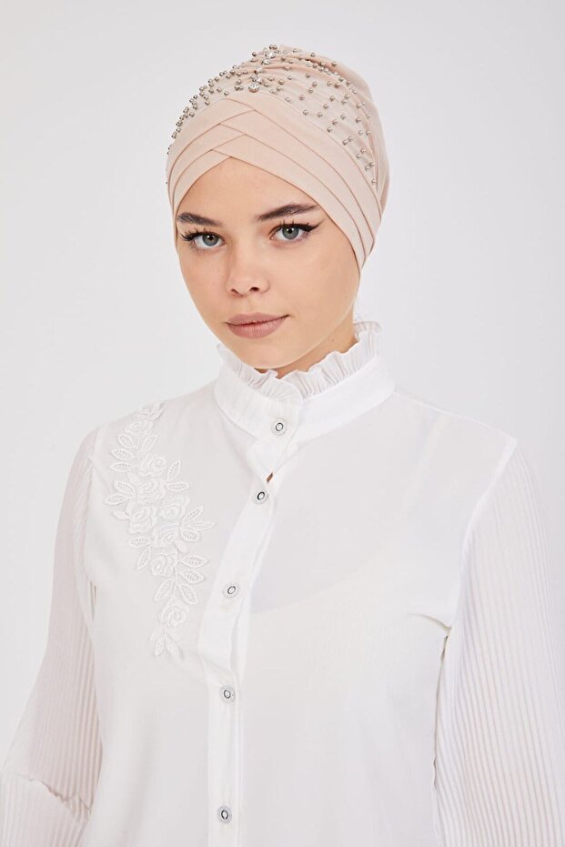 غطاء ثلاثي متقاطع مرصع باللؤلؤ