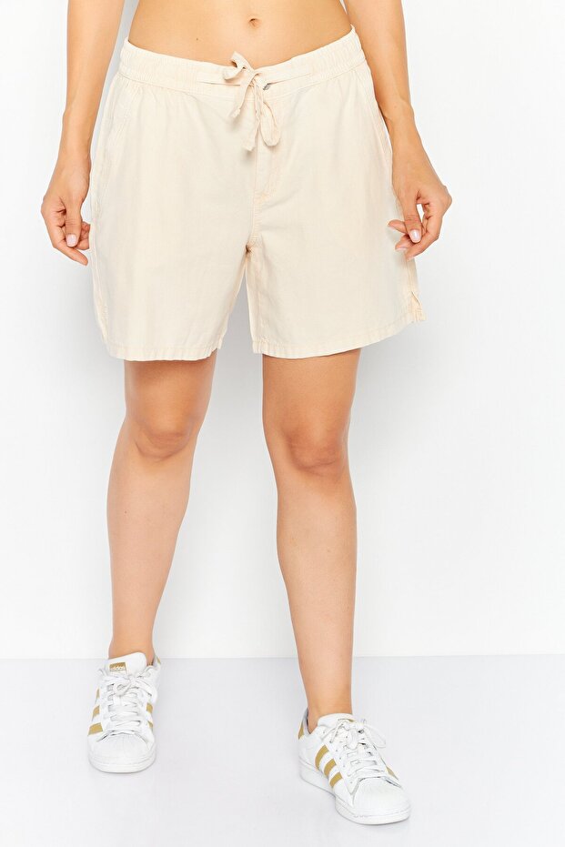 Women Solid Basic Shorts, Peach - 1