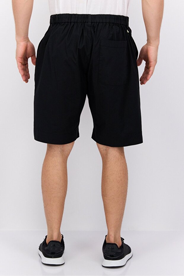شورت رجالي أساسي سادة برباط، أسود - 4