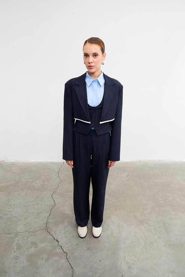 Çizgili crop blazer - 4