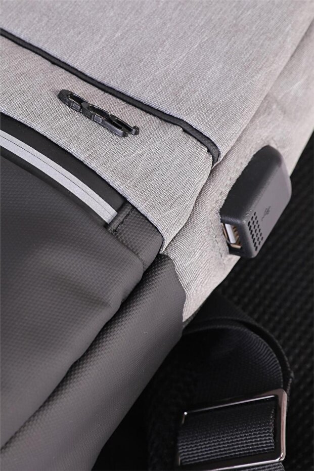 31276 USB Tablet Compartment Single Shoulder Bag - 6
