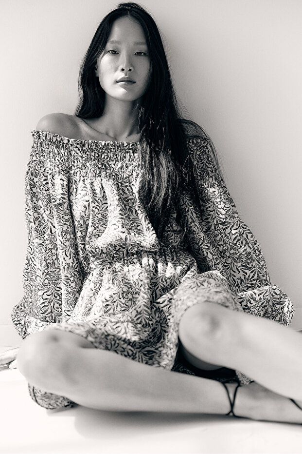 Omuzları Açık Elbise - 2