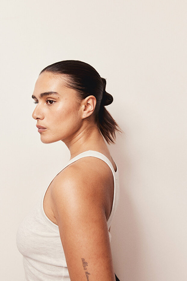 Ribanalı Kolsuz Üst - 6