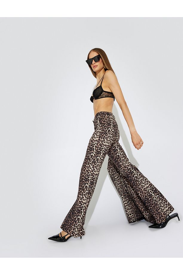 X Zeynep Bastık - Leopar Desen İspanyol Paça Pantolon - 1