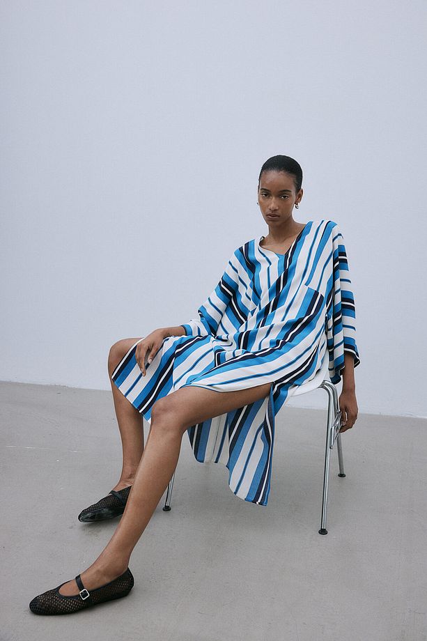 V Yakalı Kaftan Elbise - 6