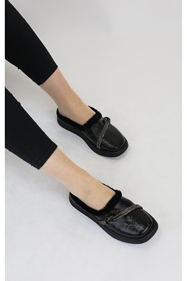 Paris Black Wrinkled Patent Leather Slippers with Feather and Stone Detail