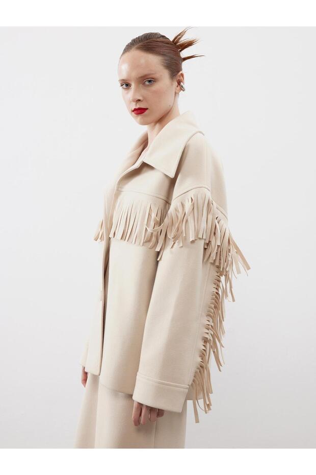 Püsküllü Oversize Bej Kaşe Ceket - 3