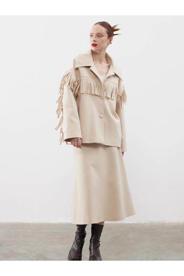 Püsküllü Oversize Bej Kaşe Ceket - 2