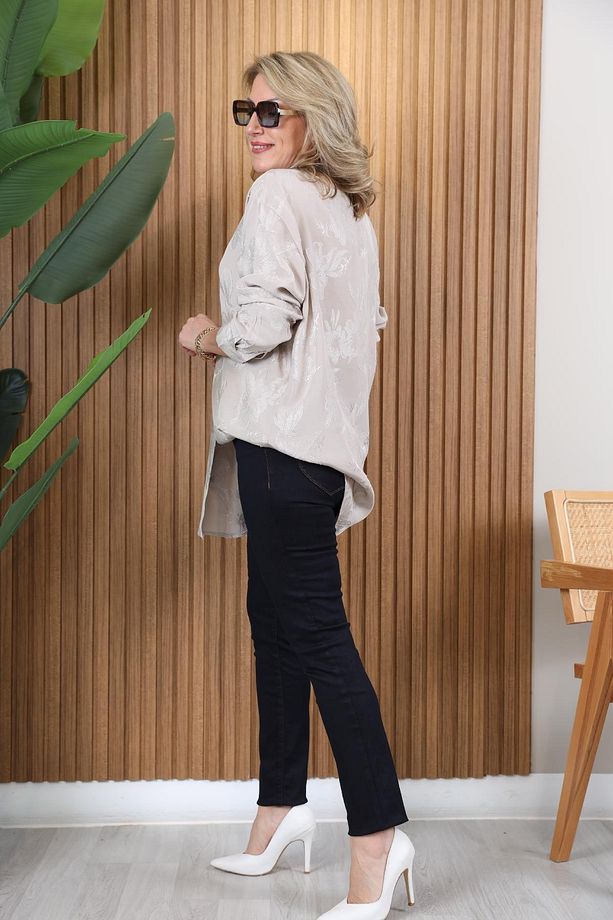 Çiçek Baskı Oversize Bej Gömlek - 7