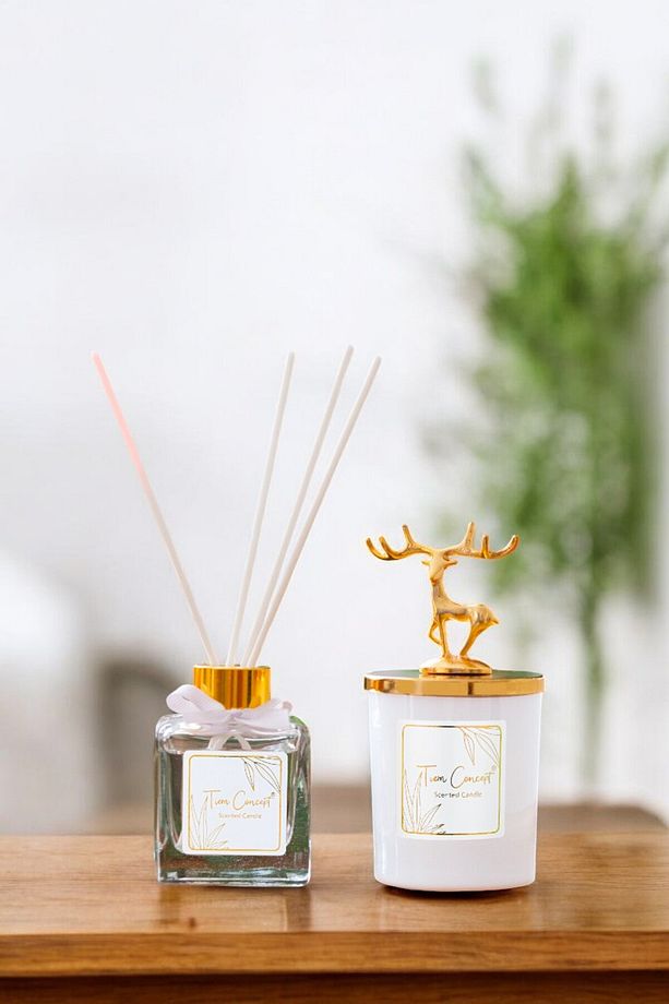 Geyik Başlıklı Gold Detaylı Çubuklu Oda Kokusu 100 ml ve Beyaz Bardak  Mum Seti - 2