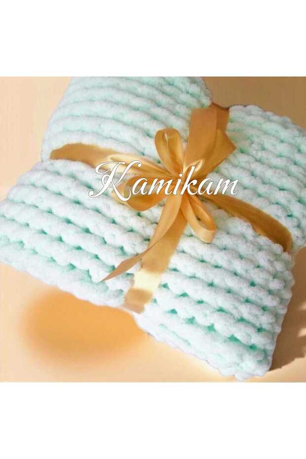 Plush, Velvet, Soft Alize Hand Knitted Baby Blanket