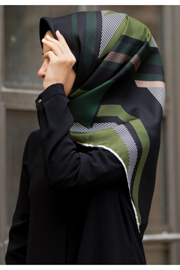 Women's Twill Silk Scarf Khaki Black