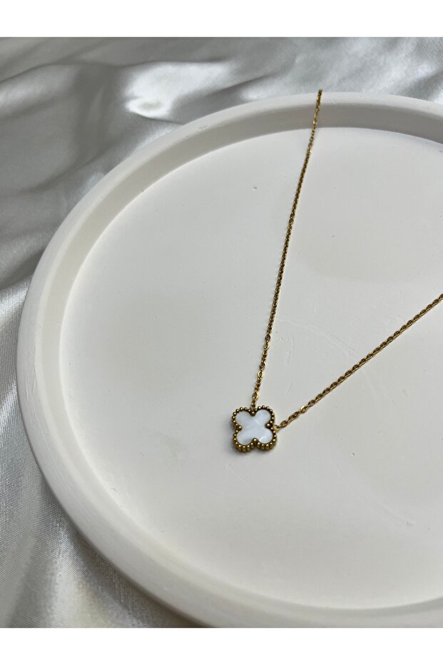 قلادة فان كليف - 2