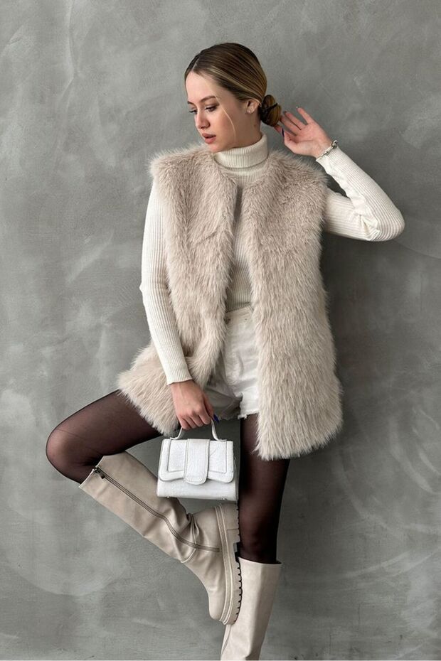 Stone Feather Vest | Vmf1567