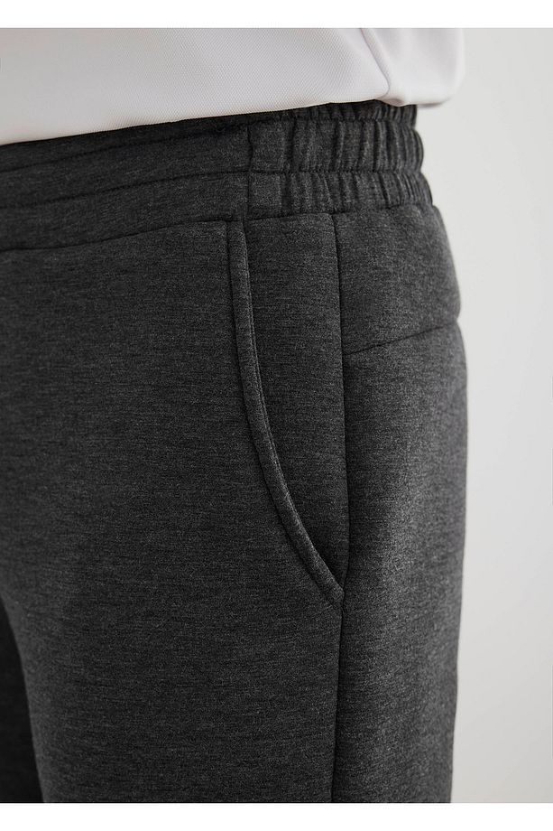 Antrasit Renk Örme Kumaşdan Jogger Pantolon - 4