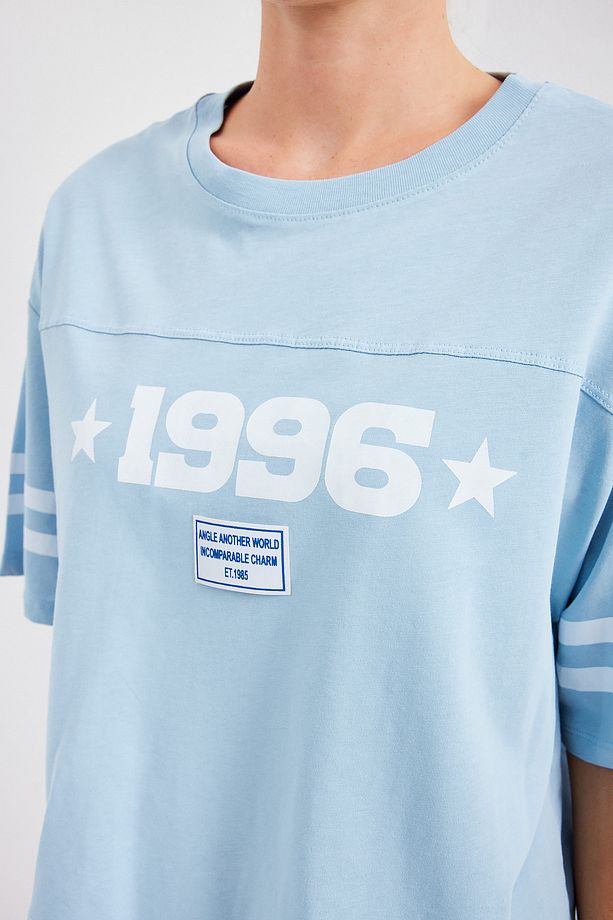 4322 Baskılı Oversize Basic Tişört - Mavi - 5