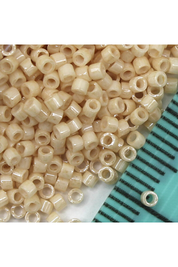 Beads Delica 11-00 1.6 mm 3 Gr No: 116