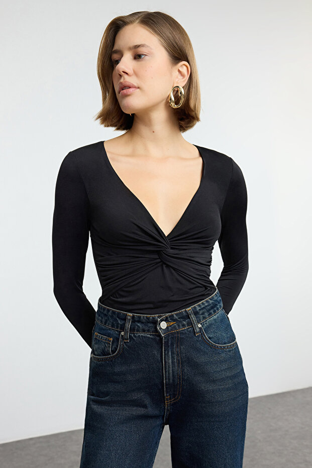 Siyah Büzgü/Drape Detaylı Fitted/Vücuda Oturan Uzun Kollu Esnek Örme Bluz TWOAW25BZ00247 - 2