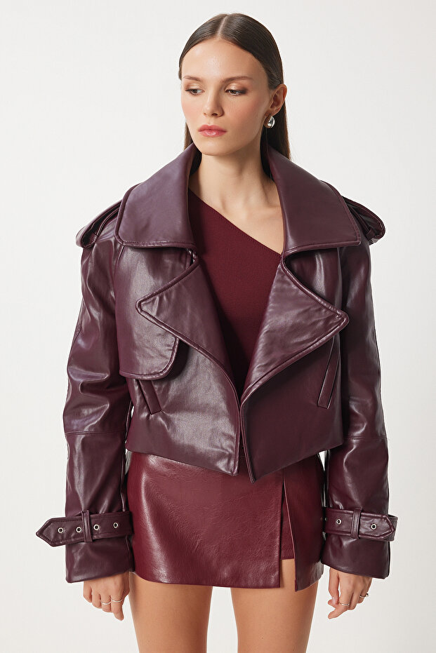 Kurtka damska ze sztucznej skóry w kolorze claret red oversize - Oh00059 - 2