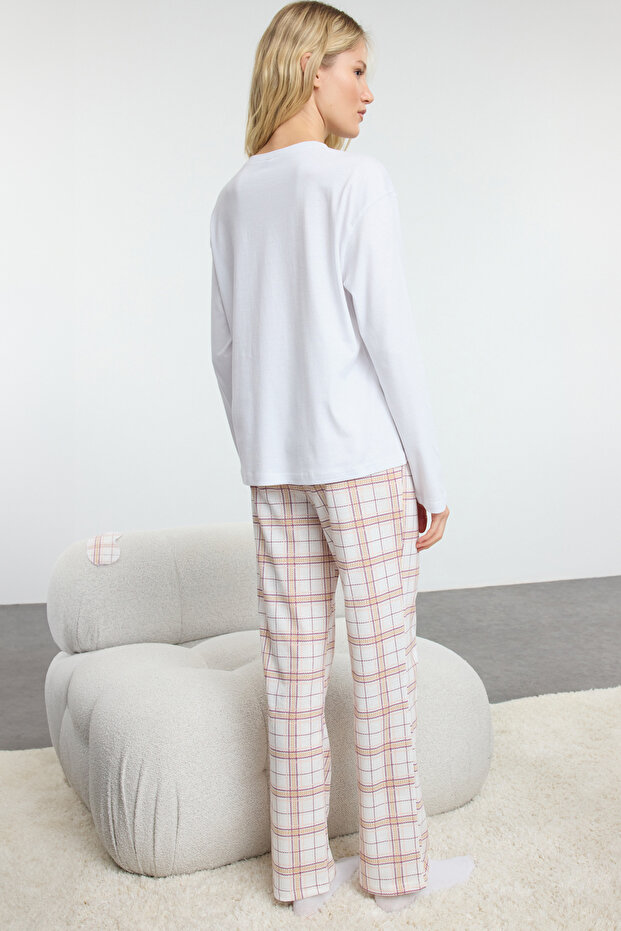 Beyaz-Çok Renkli %100 Pamuklu Ekoseli Cep Detaylı Örme Pijama Takımı THMAW25PT00147 - 5