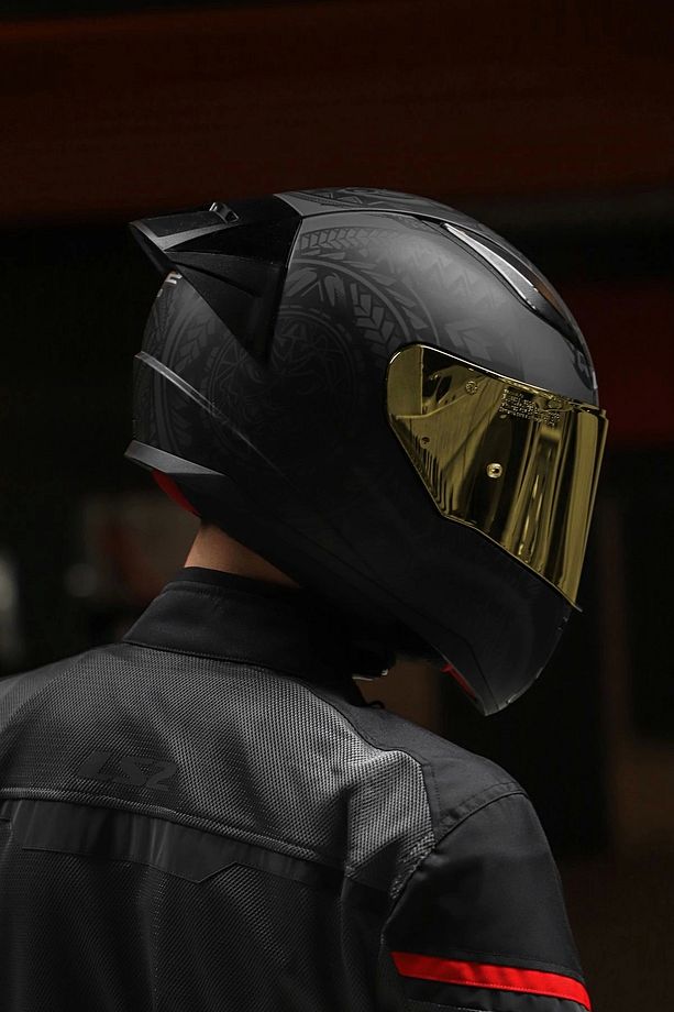Rapid Race Takaroa Mat Siyah Kask + Spoiler - 1