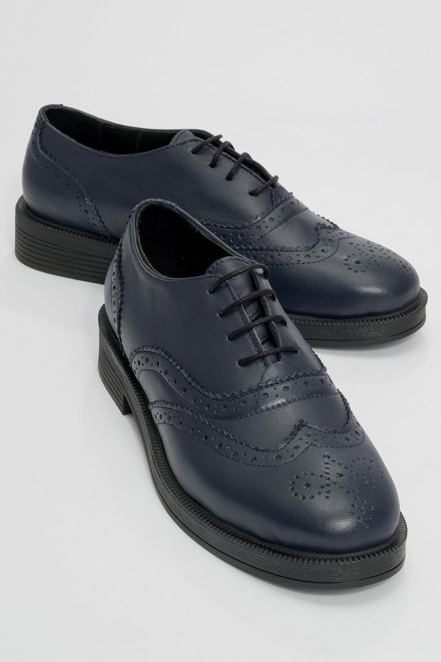 Avra Laci Skin Genuine Leather Women's Oxford Shoes