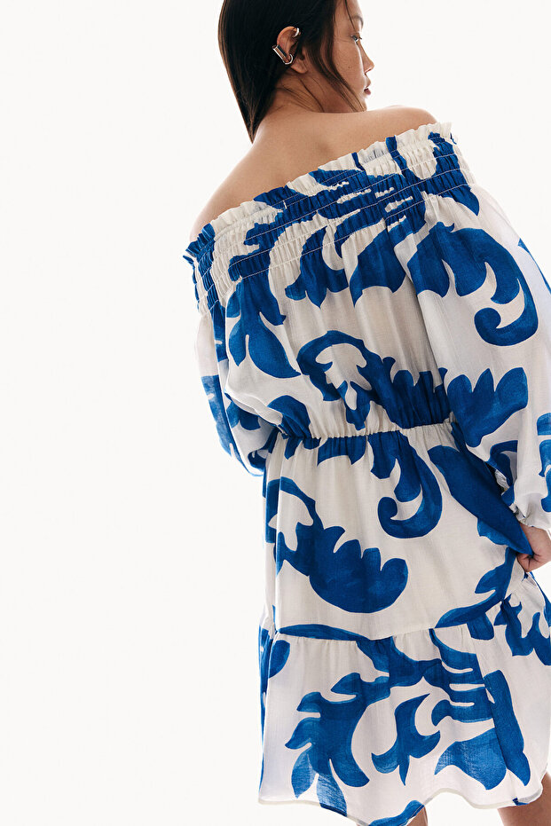 Omuzları Açık Elbise - 4