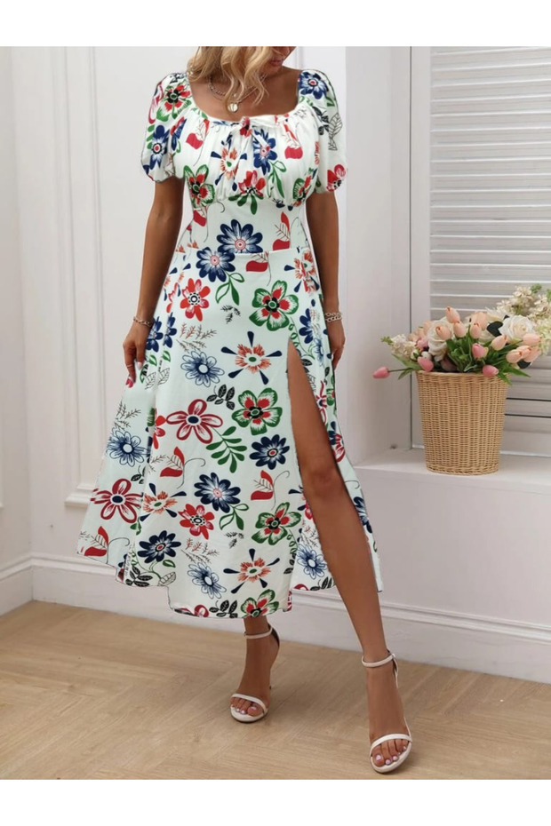 Women's Short Sleeve Square Neck Front Shirring and Lacing Side Slit Detailed Flower Patterned Single Jersey Dress