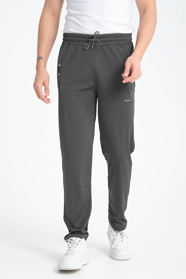 Men's Smoked Comfortable Cut Straight Leg Diver Fabric Label Detailed Sweatpants