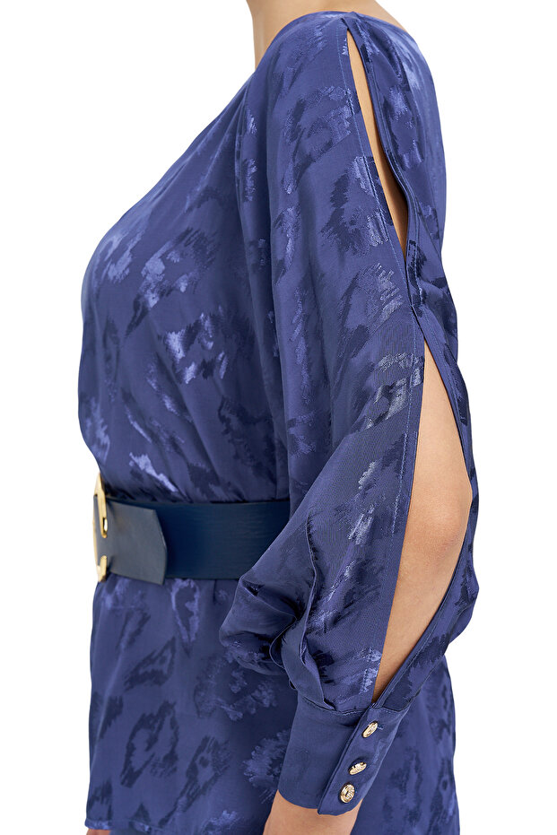 Omuz ve Kol Dekolteli Bluz - 6