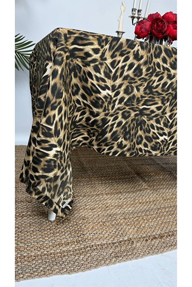 Leopar Model Masa Örtüsü - 3