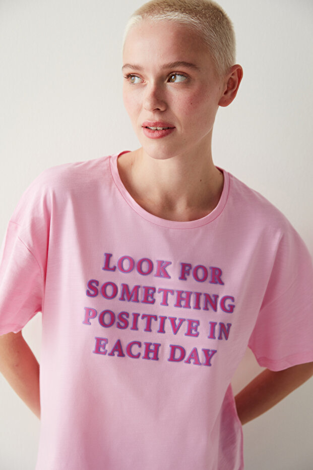 Pembe Crew Neck Tişört - 5