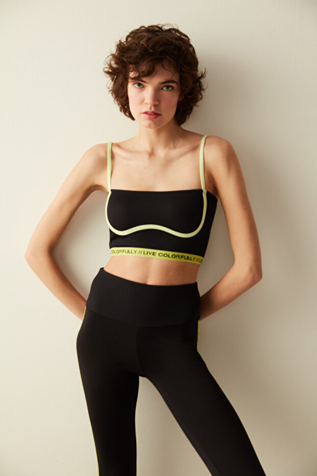 Black Piping Detailed Slogan Sports Bra