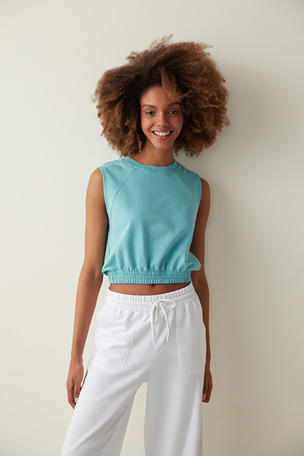 Sleeveless Sweatshirt - 2