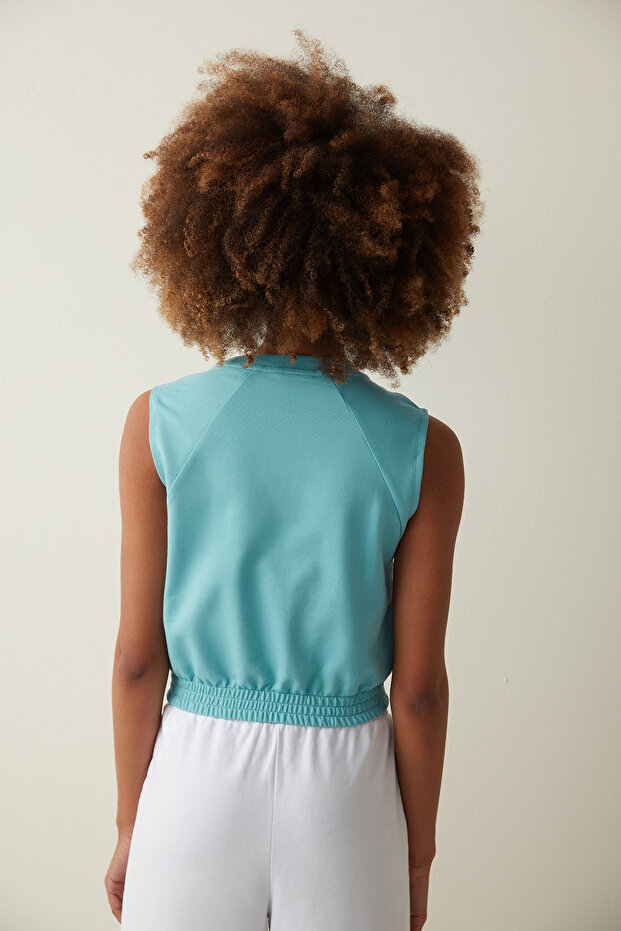 Sleeveless Sweatshirt - 5