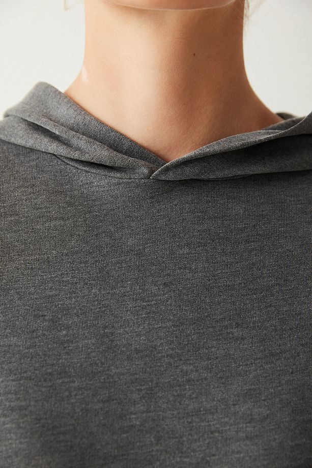 Koyu Gri Uzun Kollu Kapüşonlu Termal Sweatshirt - 6
