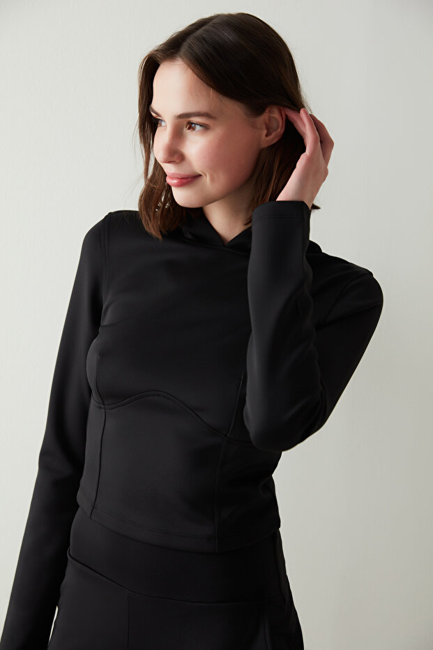 Performer Hooded Sweatshirt - 2