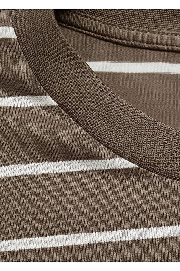 Pamuklu Çizgili Tişört - 5