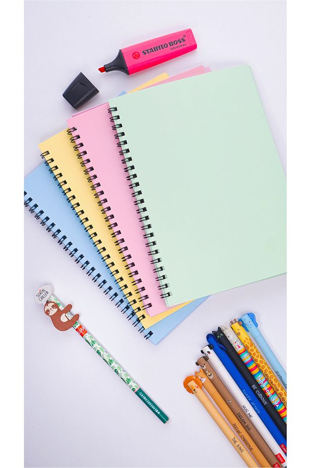 A5 Spiralli Okul Defteri 50 Yaprak 100 Sayfa 4'lü Set - Çizgisiz Defter - Renkli Defter - 4