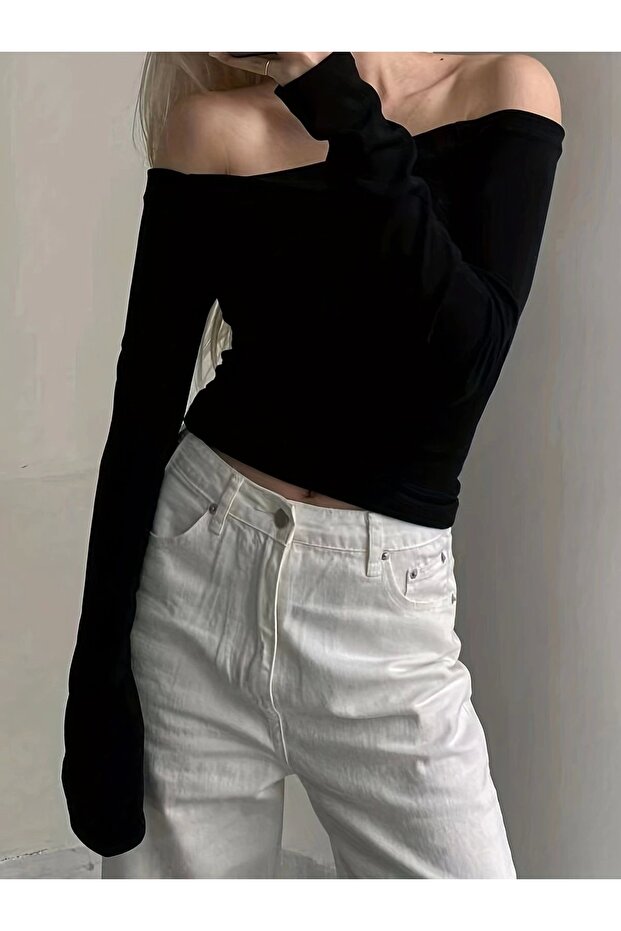 بلوزة سوداء أساسية مكشوفة الكتف (100% قطن) - 3