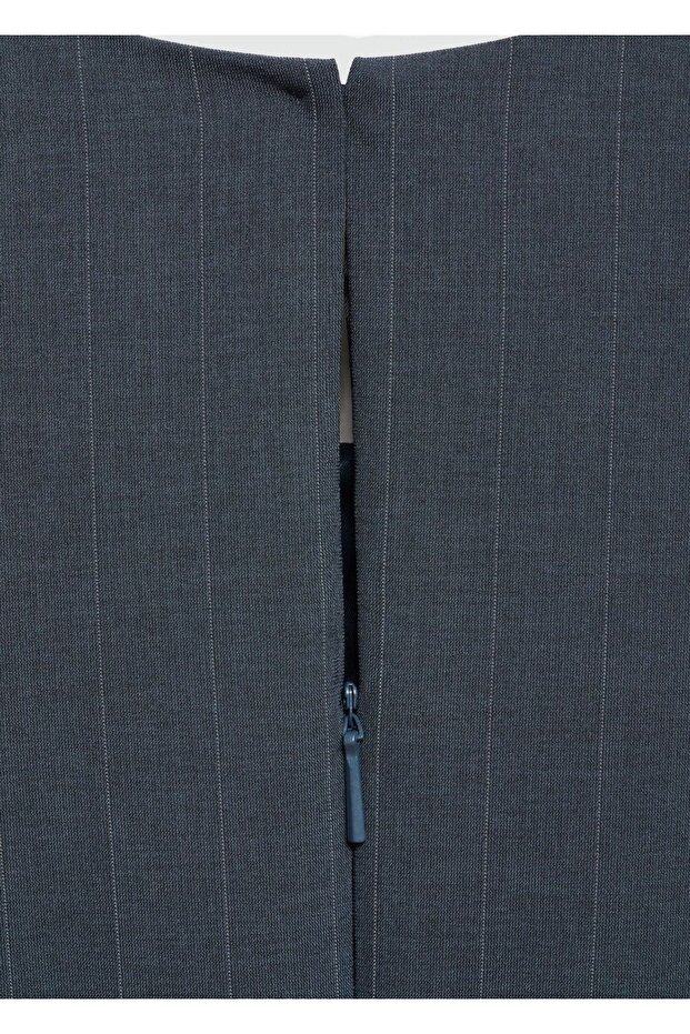 Çizgili kısa elbise - 5