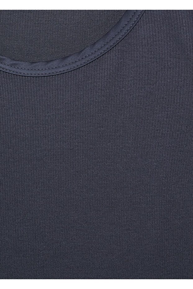 Saten detaylı bluz - 5