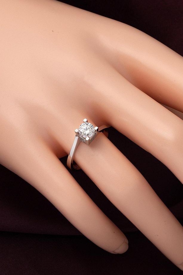 0,75 Karat Mozanit Tektaşlı Yüzük - 2