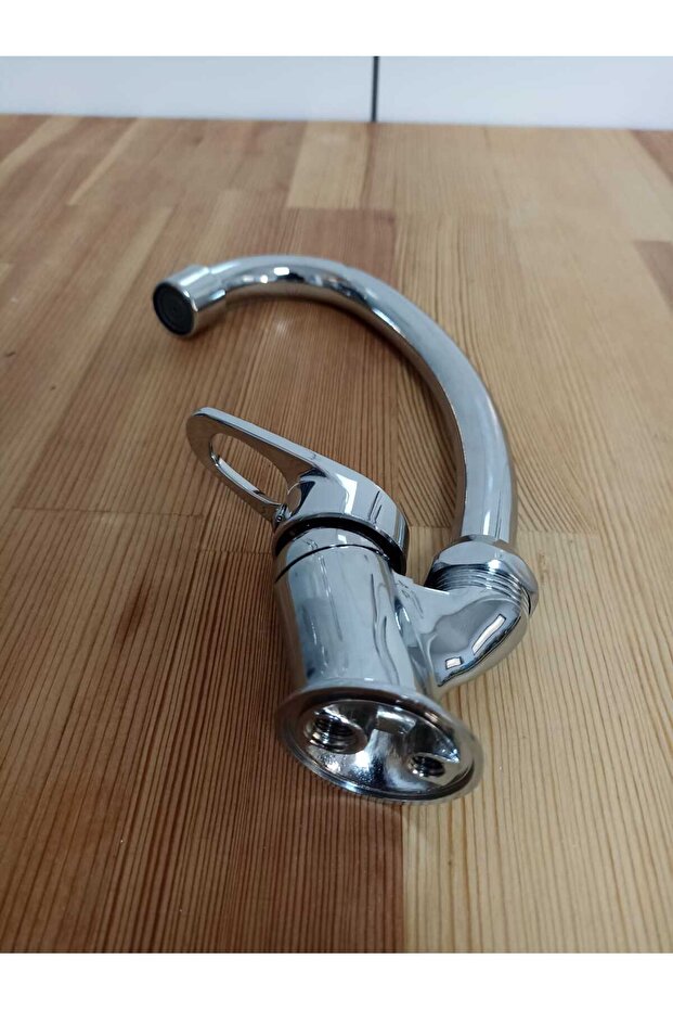 Krom Tek Su Girişli Bat Mermerden - 4