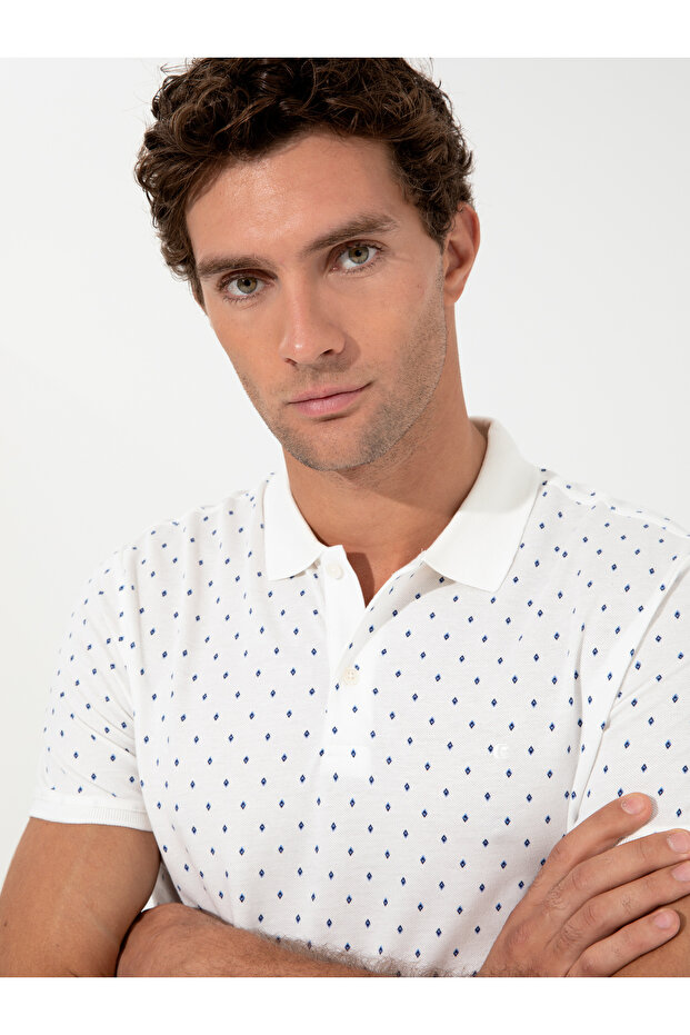 White Polo Neck T-Shirt 50230528-Vr013